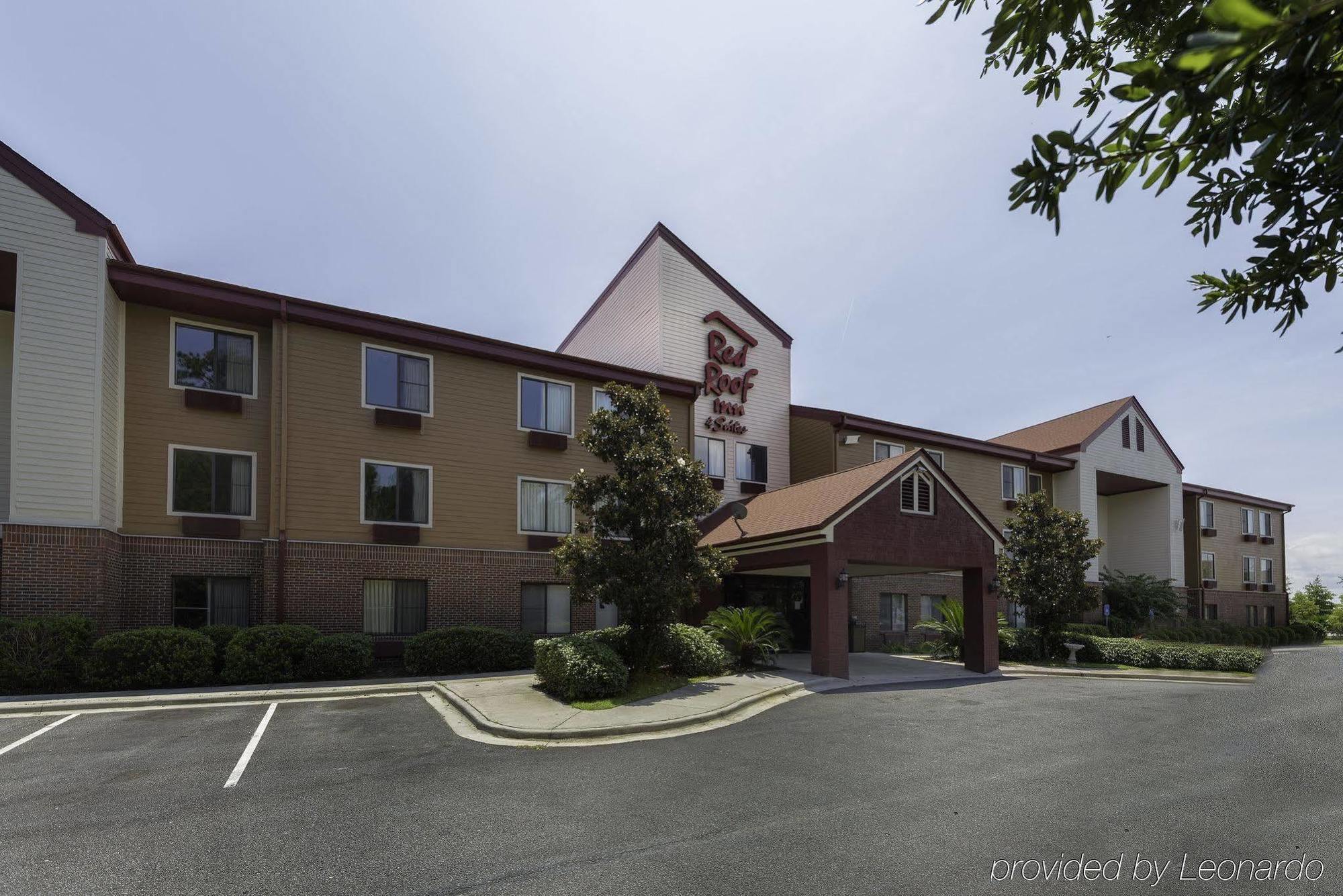 Red Roof Inn & Suites Savannah Airport Pooler Exterior foto