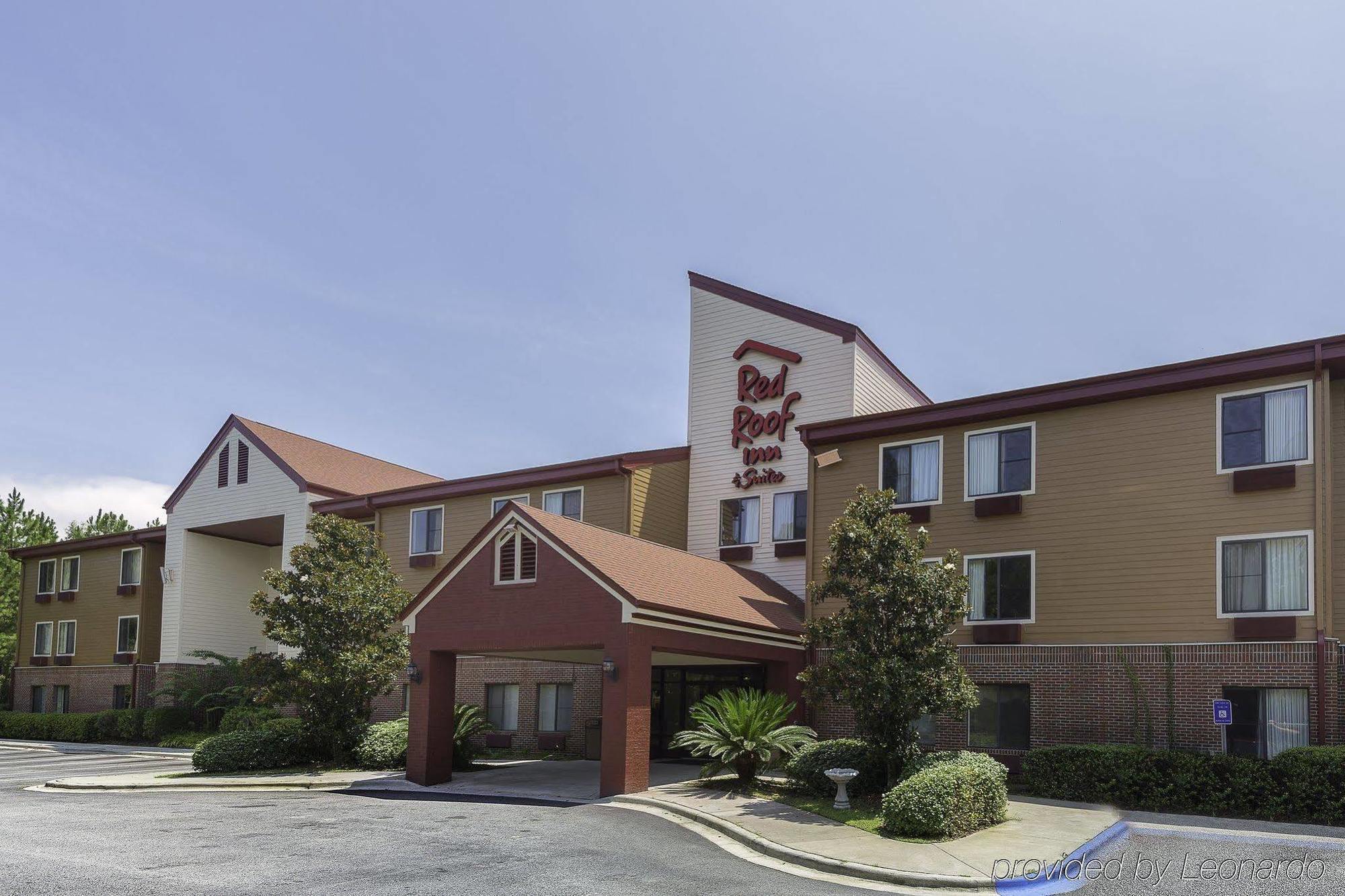 Red Roof Inn & Suites Savannah Airport Pooler Exterior foto